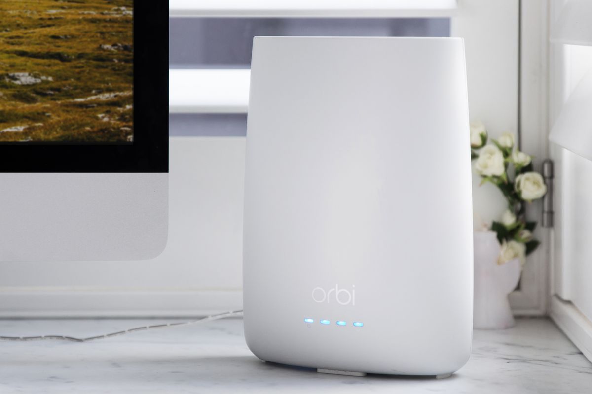 Netgear Orbi RBR50 Button needs reset