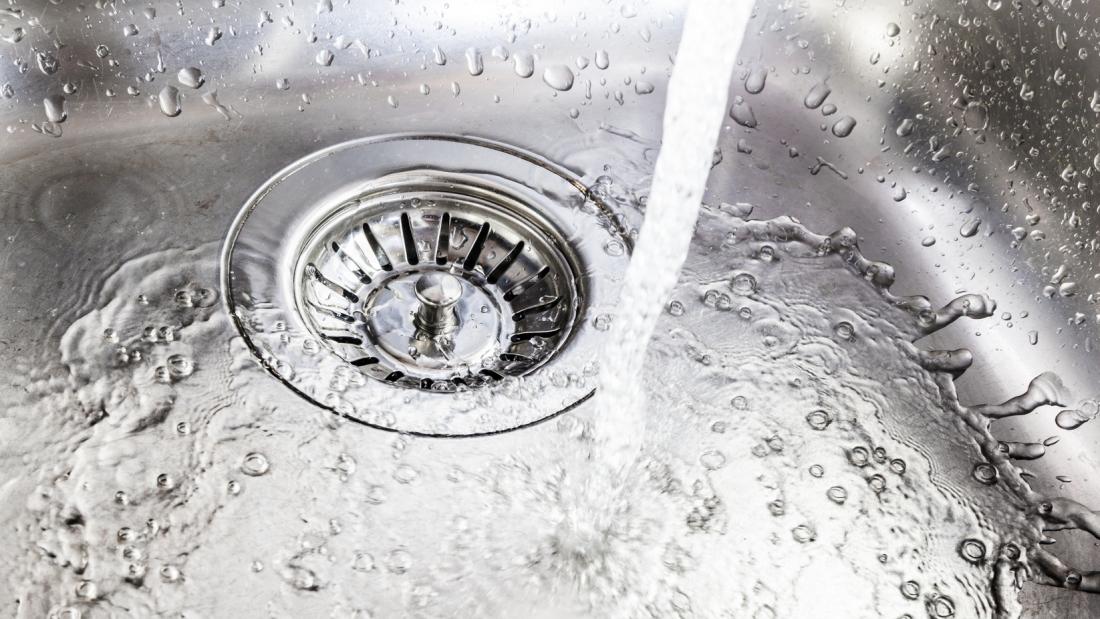 5 benefits of unclogging drains for your home