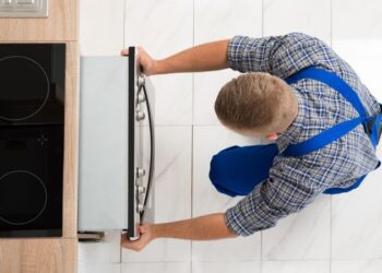 How to Choose the Right Shipping Service for Your Refrigerator