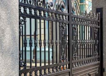 Why do people choose Iron gates? 