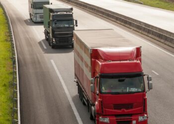 nternational HGV Driving Crossing Continents