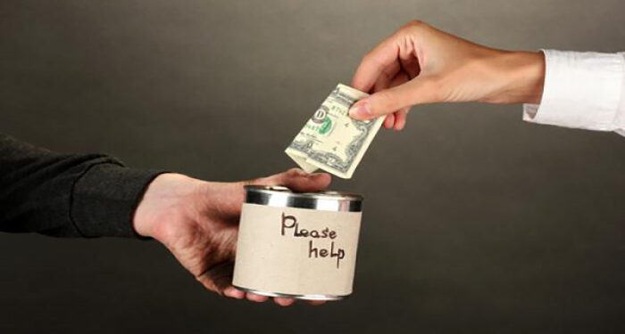 The Power of Sedekah: How Giving Benefits Both the Giver and Receiver